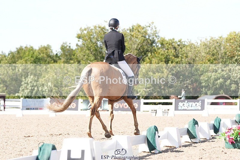 250906-154418-04852 - 054-Amy.Louise.LloydDiva.Royale