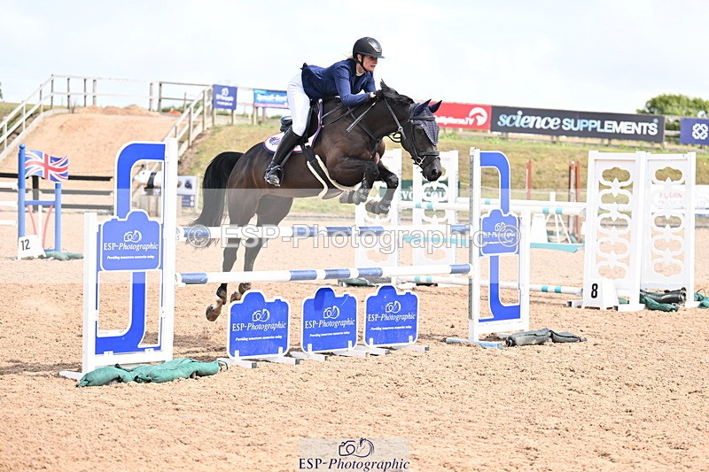 250827B-141432-00680 - Cls 6 Snr Fox 1.20m & Cls 7 1.30m