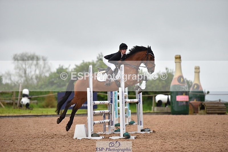 240528A-181504-00831 - 90cm