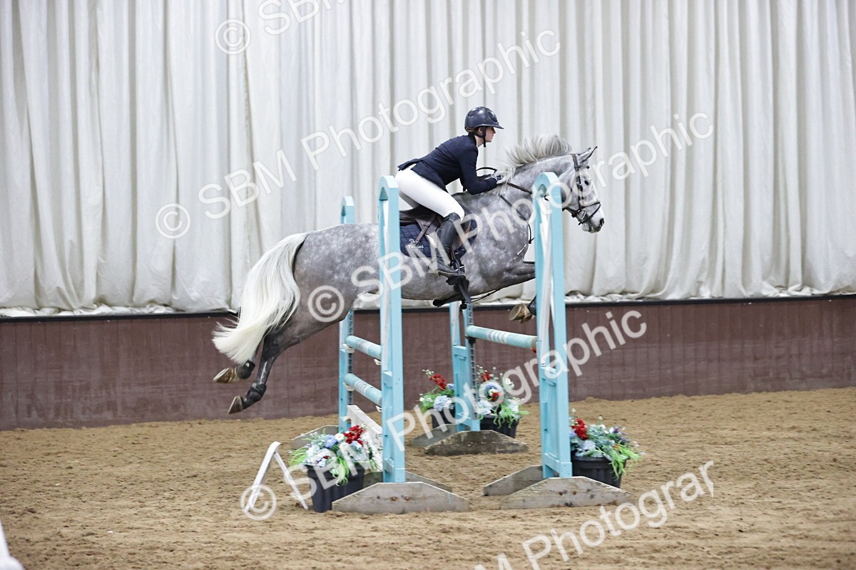 SBM_001262 - Class 4 - Senior Newcomers/ 1.10m Open