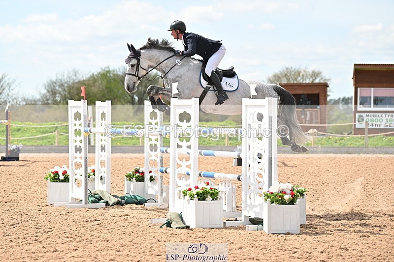 240418A-141445-04286 - Cls 9, 2 Star Big Tour 1.40m