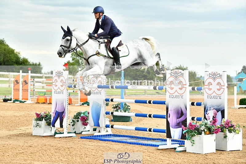 230720A-163754-04342 - Cls 9 2 Star Big 1.40m break to end