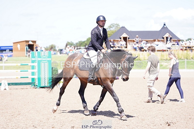 240728A-133002-09211 - Cls 26 NAF Silver Jump Off and Presentations