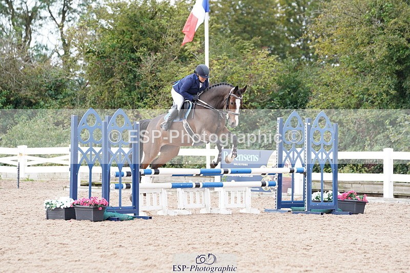 240915A-111720-09355 - Cls 33 85cm Amateur Qualifier