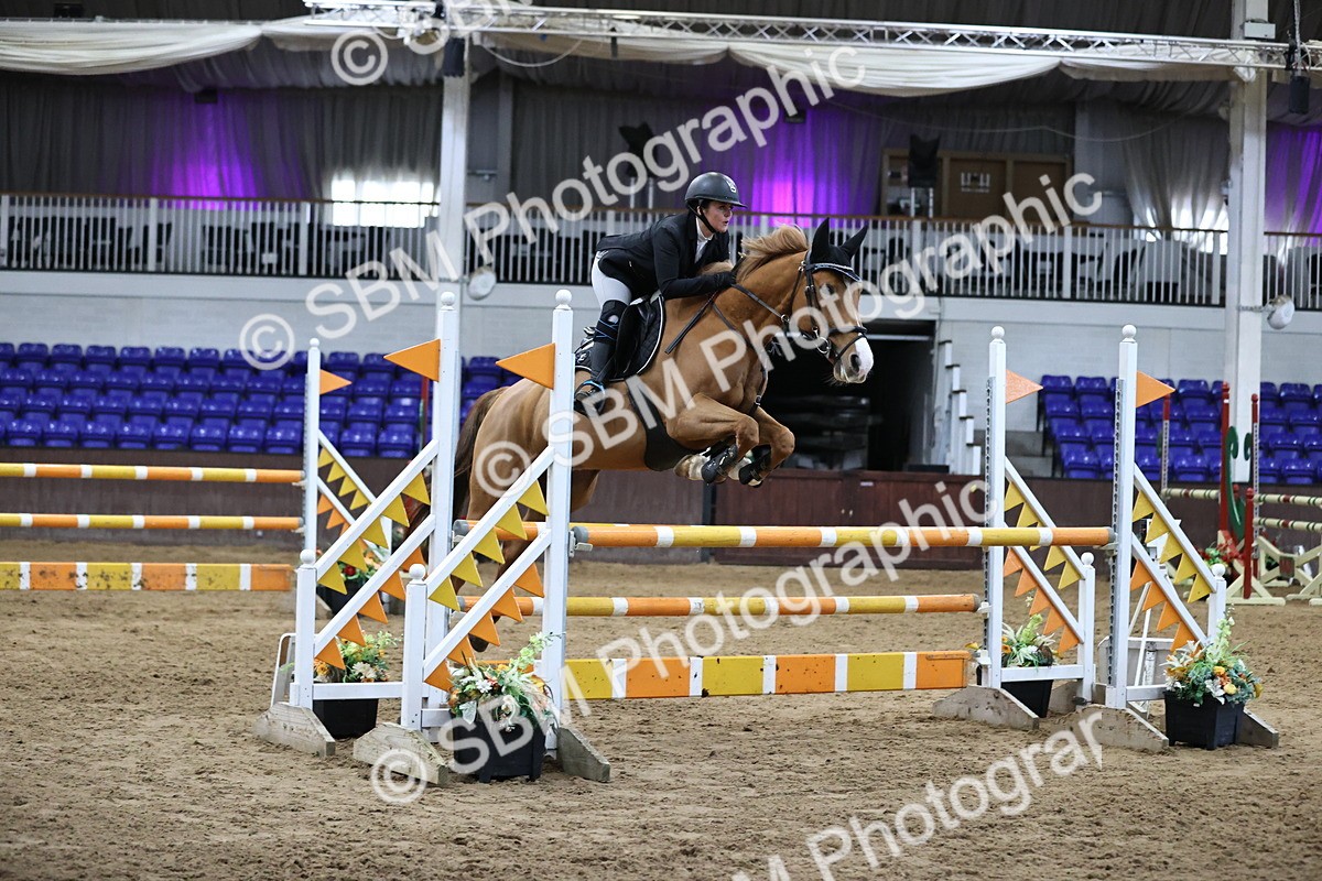 SBM_001839 - Class 4 - Senior Newcomers - 1.10m Open