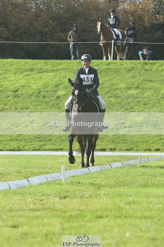 251023A-144453-04914 - F-431-Alison.Gill