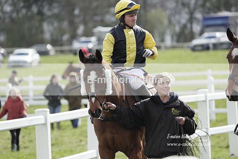 PtP 260323 0557 - New Forest Hounds Point-to-Point Larkhill 26/03/23