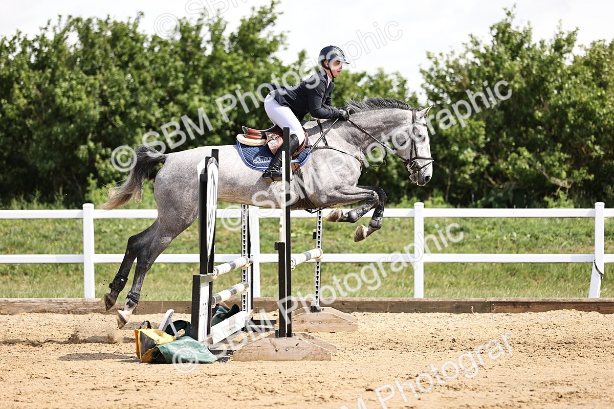 SBM_002296 - Class 9 - Senior British Novice - 90cm