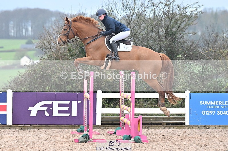 231210A-121604-02403 - Cls 19 Snr 1.05m Open