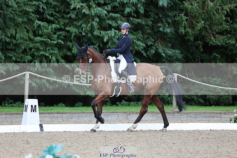 241024-143413-04103 - 227-Clementine.Crosthwaite.Eyre-LYJADOR