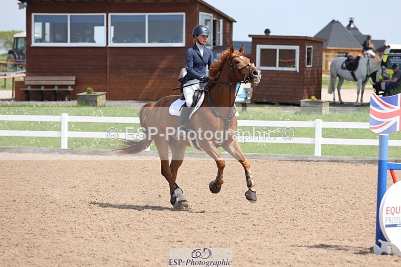 240510A-140019-07392 - Cls 17 1.05m National Am Quali