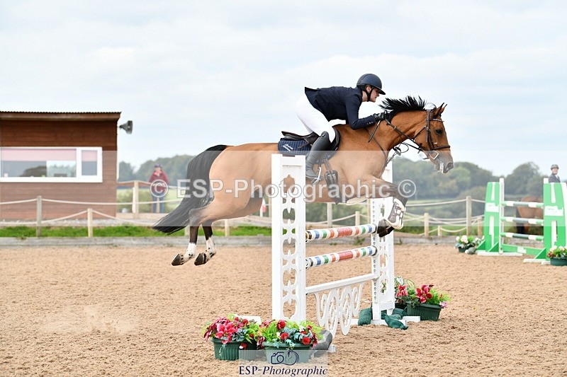 240915A-131646-10071 - Cls 27 Snr 1.05m & 1.10m Jump Off