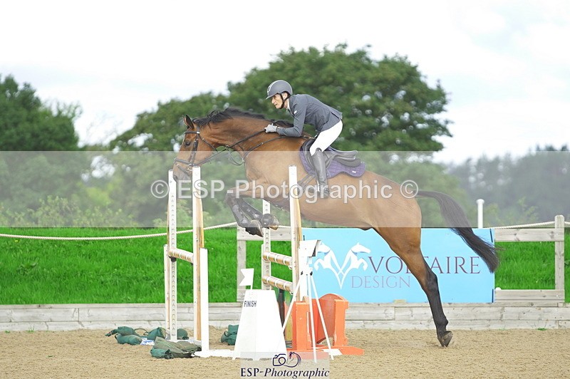 230806A-094124-00820 - Cls 12 Snr 1.05m