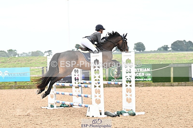 240828A-130646-00560 - Cls 3 Snr 1.05m Open