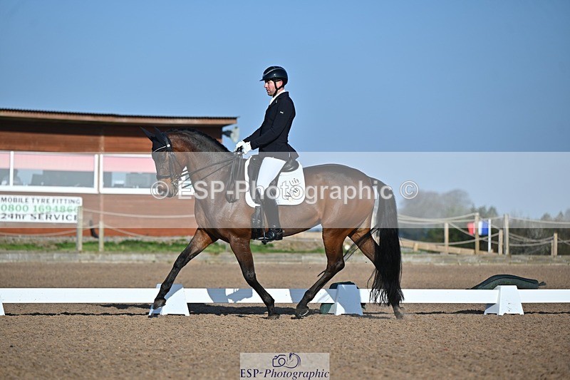 250405-075843-09245 - 189-Darren.Hicks-Lenika