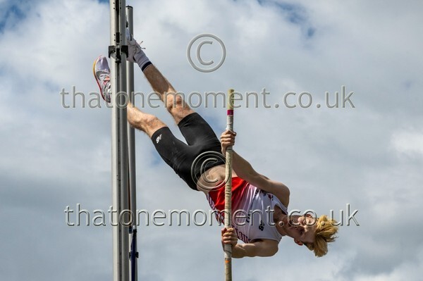 SIAB23-914607 - Field Male Set Two