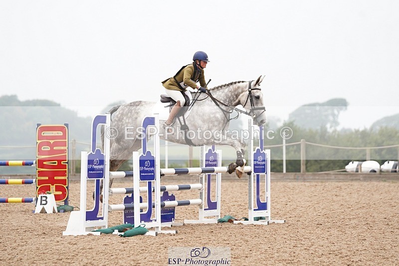 240901A-095238-05481 - 305-Charlotte.Billson-KILLYCLOGHAN.MR.MOONSHINE
