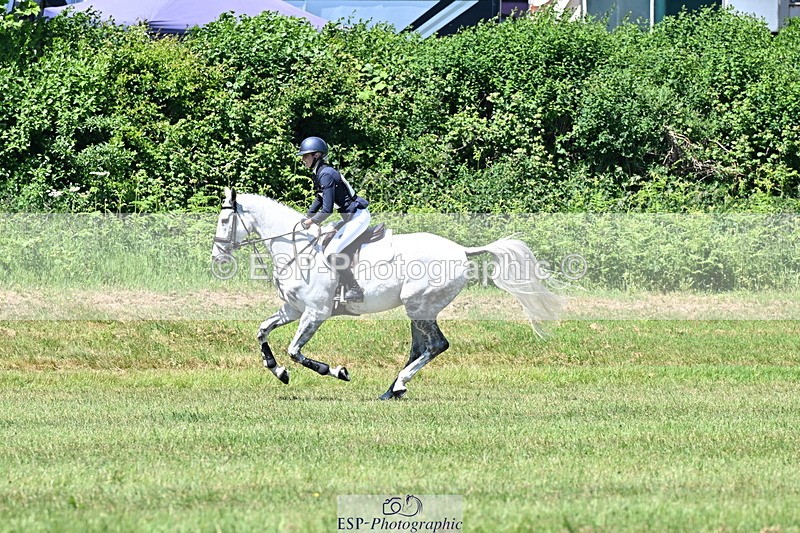 250522B-130535-02291 - 169-THE.HABERDASHER-Maja.Hullah