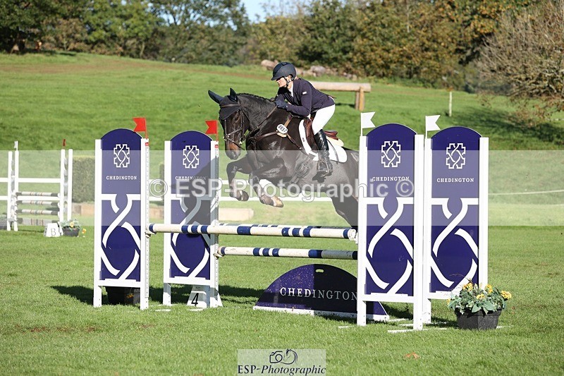 231022-105358-24818 - 657-WATERVALLEY.DIAMOND-Holly.Horton-TrotUp+SJ