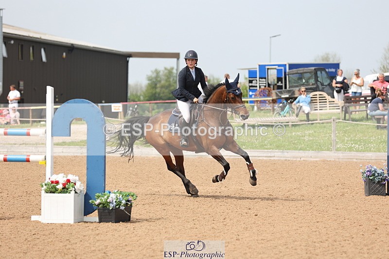 240511A-145459-14473 - Cls 36 National 1.30m Open