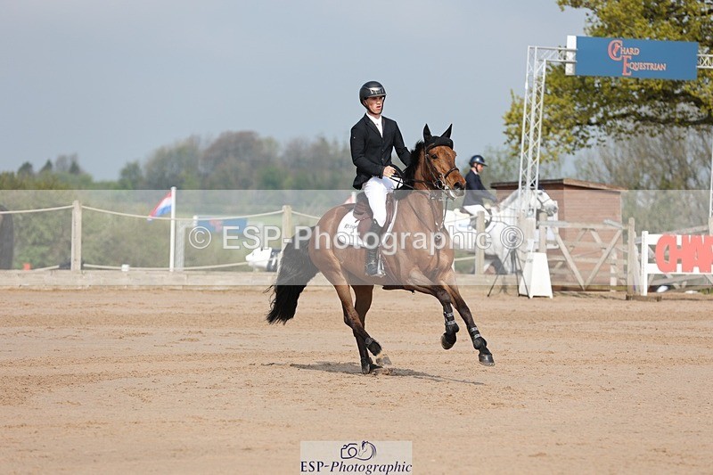 250424-101800-02942 - Cls 33 Young Horse 7yr old