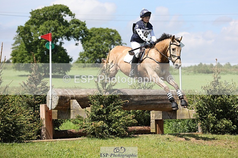 240525-130223-13411 - 109-MJM_BOBBY_DAZZLER-Rosie_Ringer