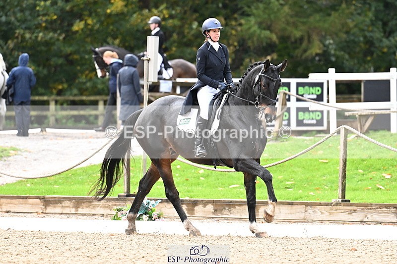 251023A-123022-02254 - B-145-Sarah.Yeaman