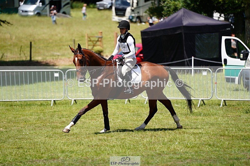 240629X-122528-4811 - 204-Becca_Robinson-VINNIE_SPARKLES