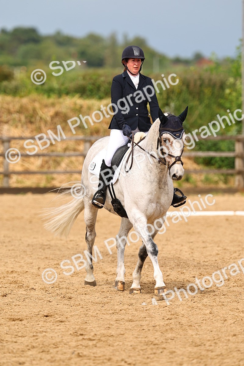 SBM_003750 - Class 7 - Novice 2