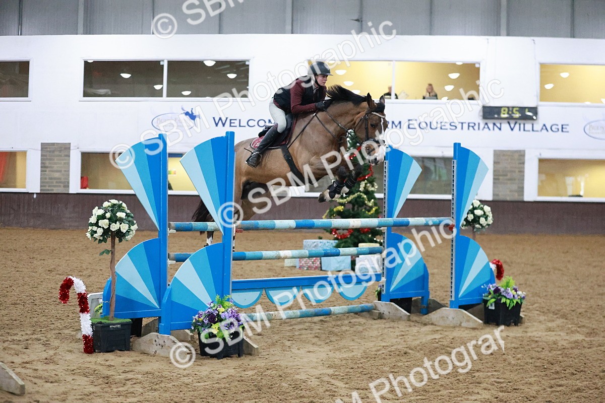 SBM_001363 - Class 5 - Senior Foxhunter 1.20m