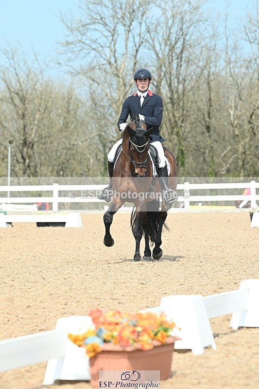 250403-120905-02246 - 048-Angus.Corrie-Deane-Maigret.VD.Watermolen