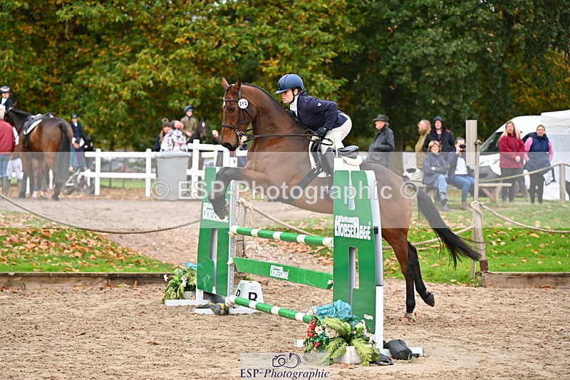 251026A-105517-23776 - D-312-Laura.Sharpe