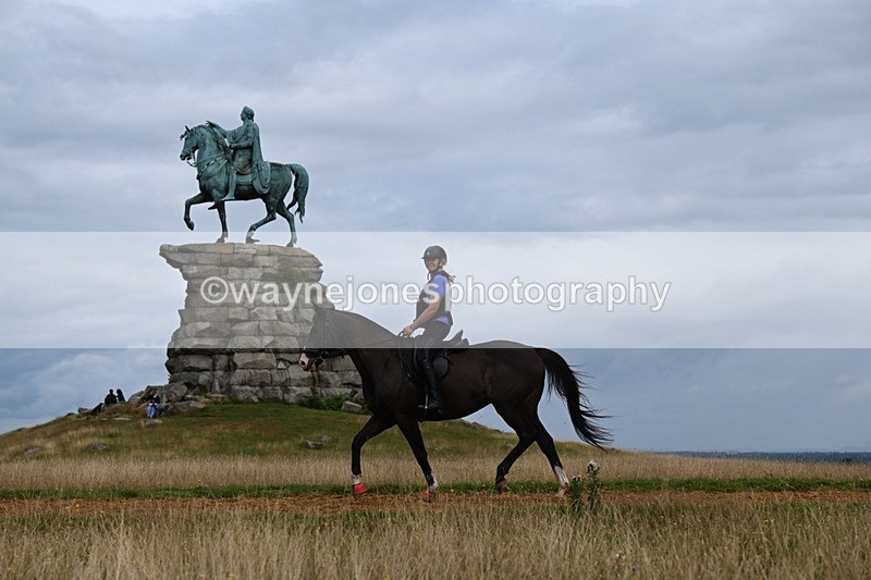 DSC_6219 - Time at Statue 12:17 to 12:44