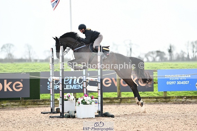 260313-131338-01747 - Cls 3 + 4 Snr Foxhunter and 1.20m Open