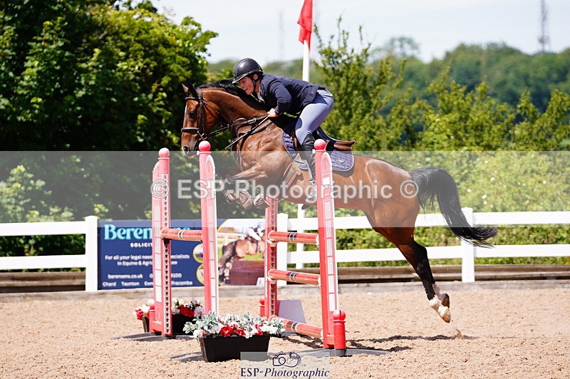 240629A-121214-05237 - Cls 18 Newcomers and 1m Open