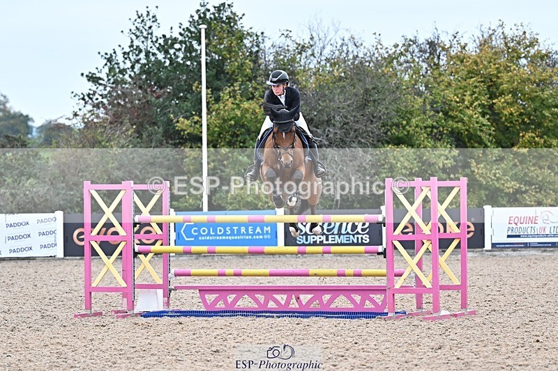 251015-153348-00920 - Cls 6 Foxhunter and 1.20m Open