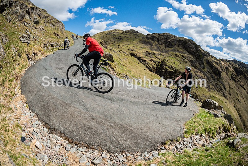 143211 - Hardknott Hairpin 14.00 - 15.00