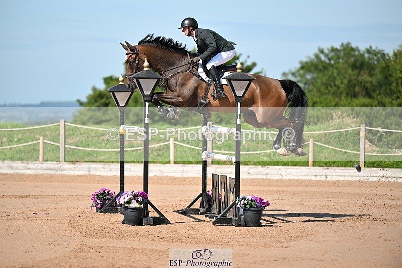 240719A-101923-10000 - Cls 2, 3 Star Small Tour 1.40m