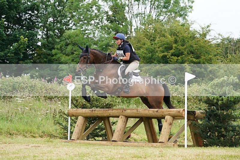 240630X-112002-6157 - 306-Samantha_Lewis-KNOCKRIGG_BRONCO