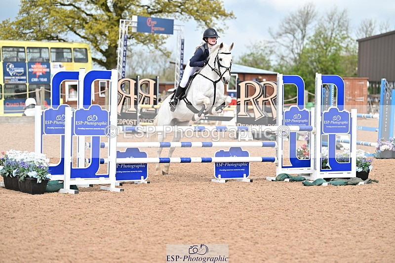 240506A-113954-08550 - Cls 4 Blue Chip Pony Newcomers & 1m Open