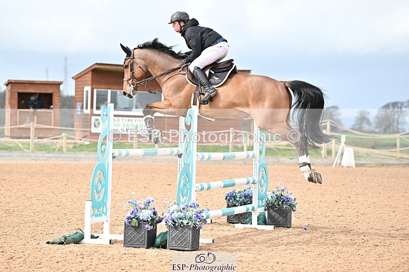 240315A-124659-01031 - Cls 3 Snr Foxhunter