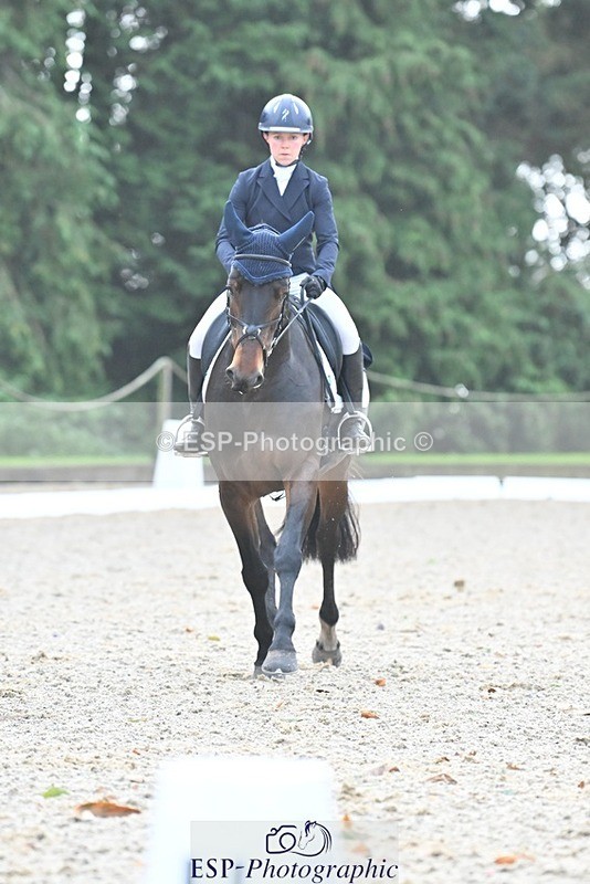 231019-112523-02126 - 108-BELGRAVE.IRENA-Lizzie.Scholefield-DR