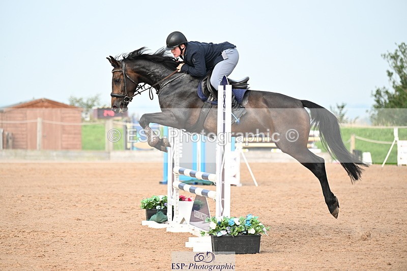 240801A-090822-00944 - Cls 1 British Novice and 90cm Open