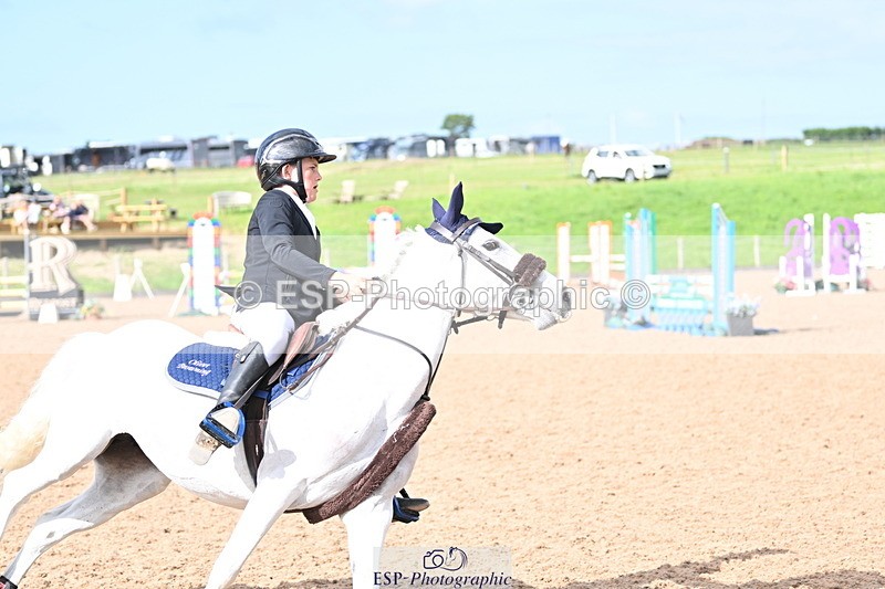 240628A-173849-01687 - Cls 6 Springboard 128cm + 138cm