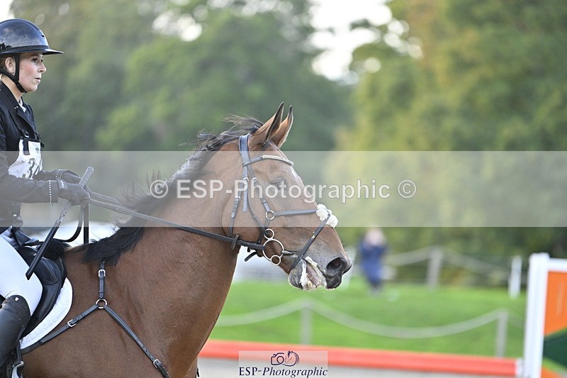 251005A-173116-05368 - Cls 11 Open 1m-1.05m