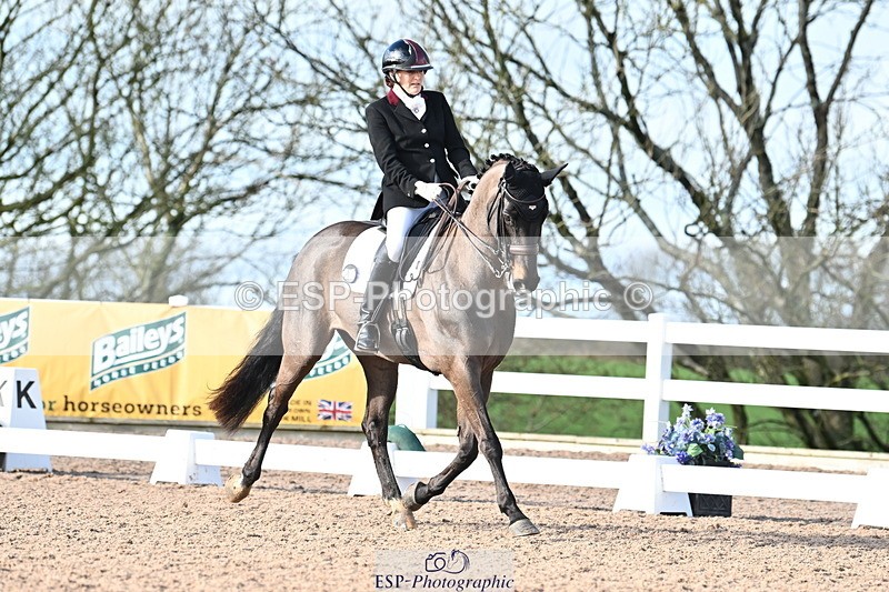 240218A-142314-08064 - 214-maria.griffin-Satin.6