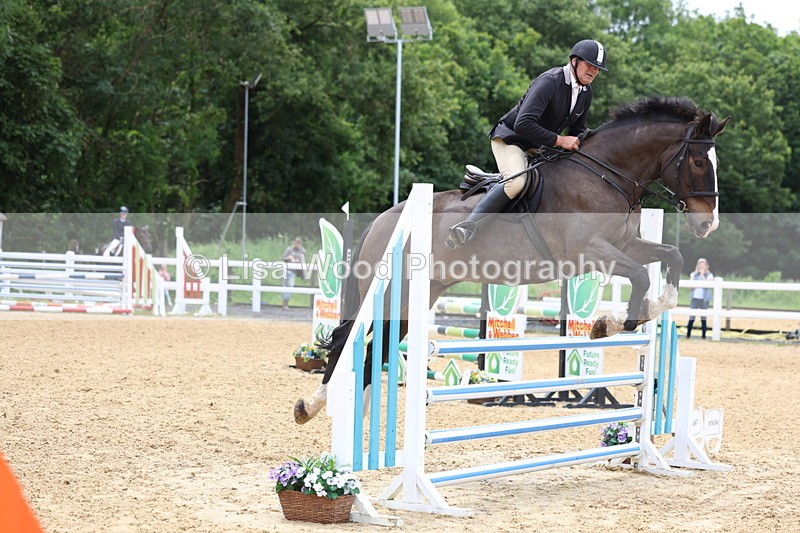 3E7A6392 - Class 4: Senior British Novice/90cm open