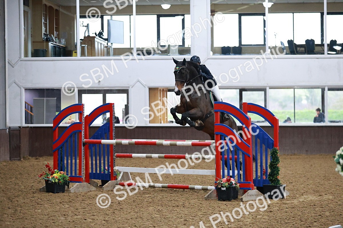 SBM_004322 - Class 17 - Senior Newcomers - 1.10m