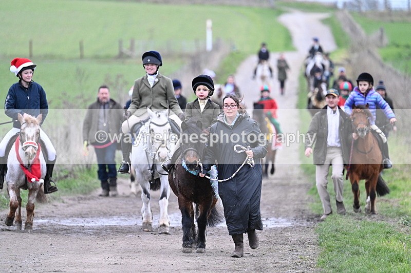 WJ7_1269 - Walk Home