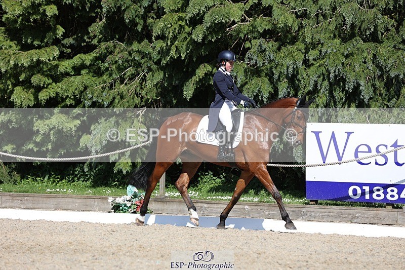 230526-155056-07702 - 166-LA_PAZ_W-Georgia_Bartlett-WEDTrotUp+DR